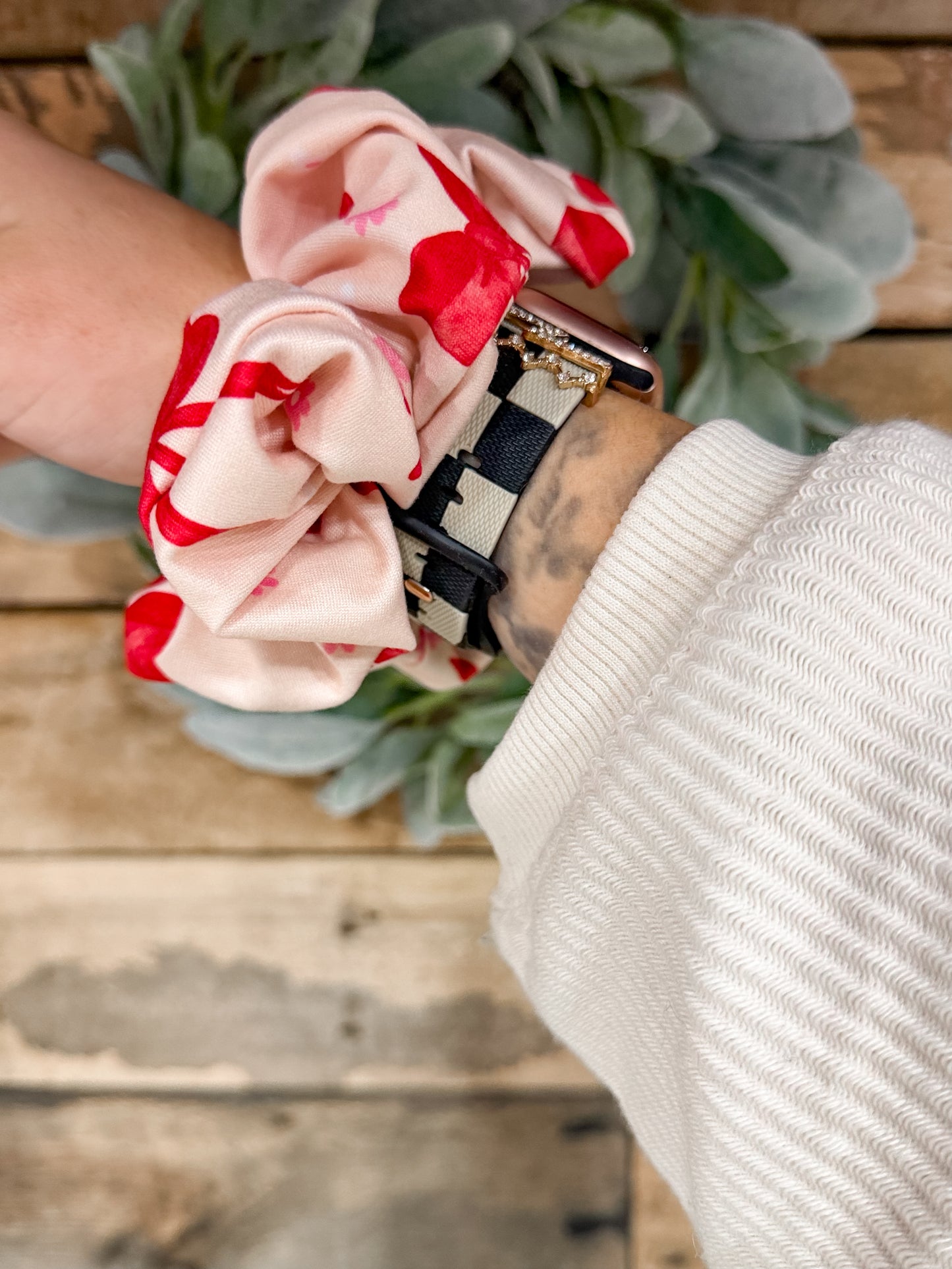 Bows & Flowers Scrunchie