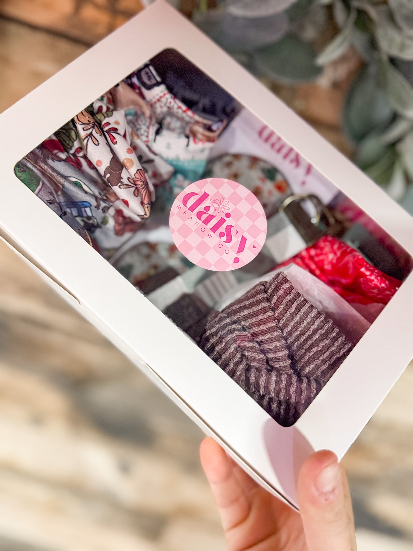 GRISWOLD CHRISTMAS GIFT BOX