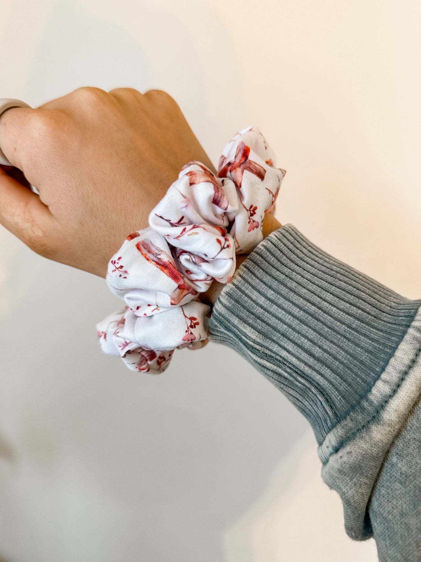 Ivory Crosses Scrunchie