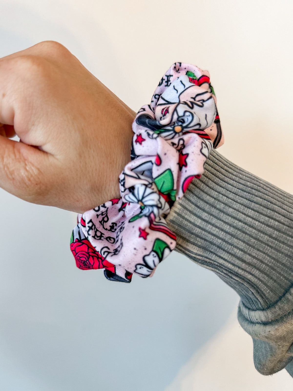 Spread Those Pages Scrunchie
