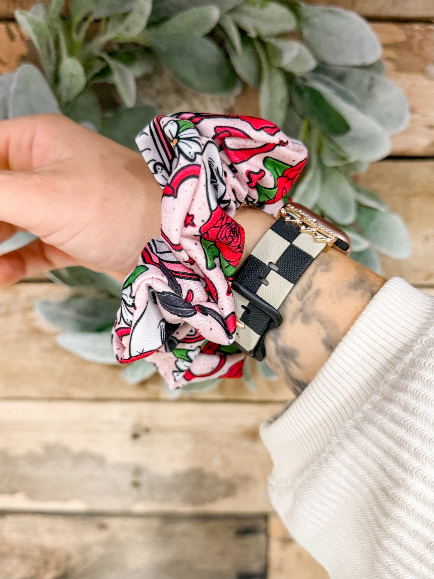 Spread Those Pages Book Scrunchie