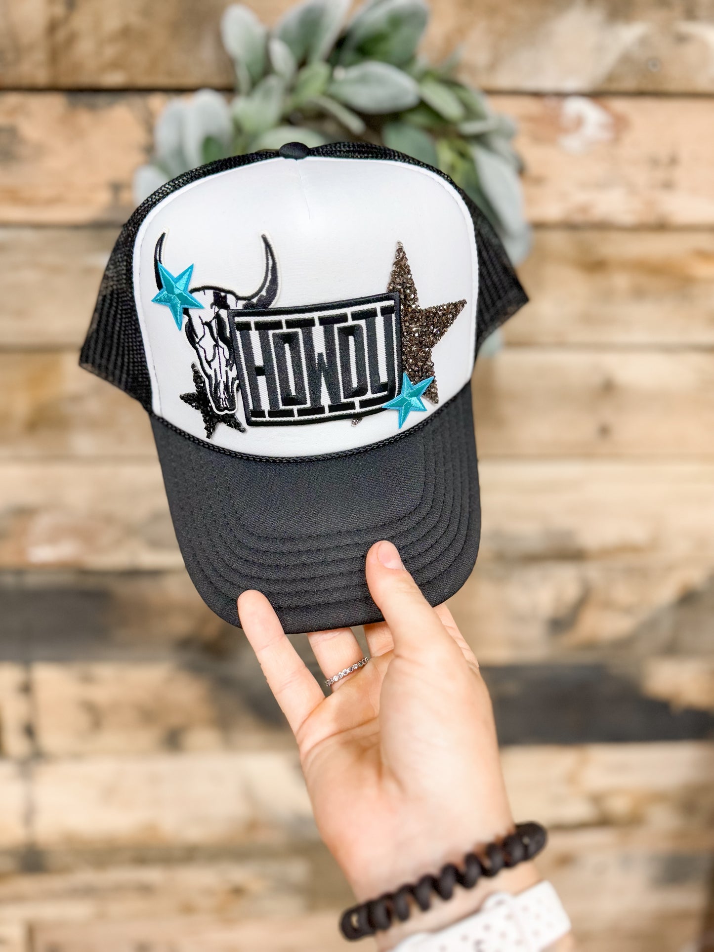 Howdy Trucker Hat