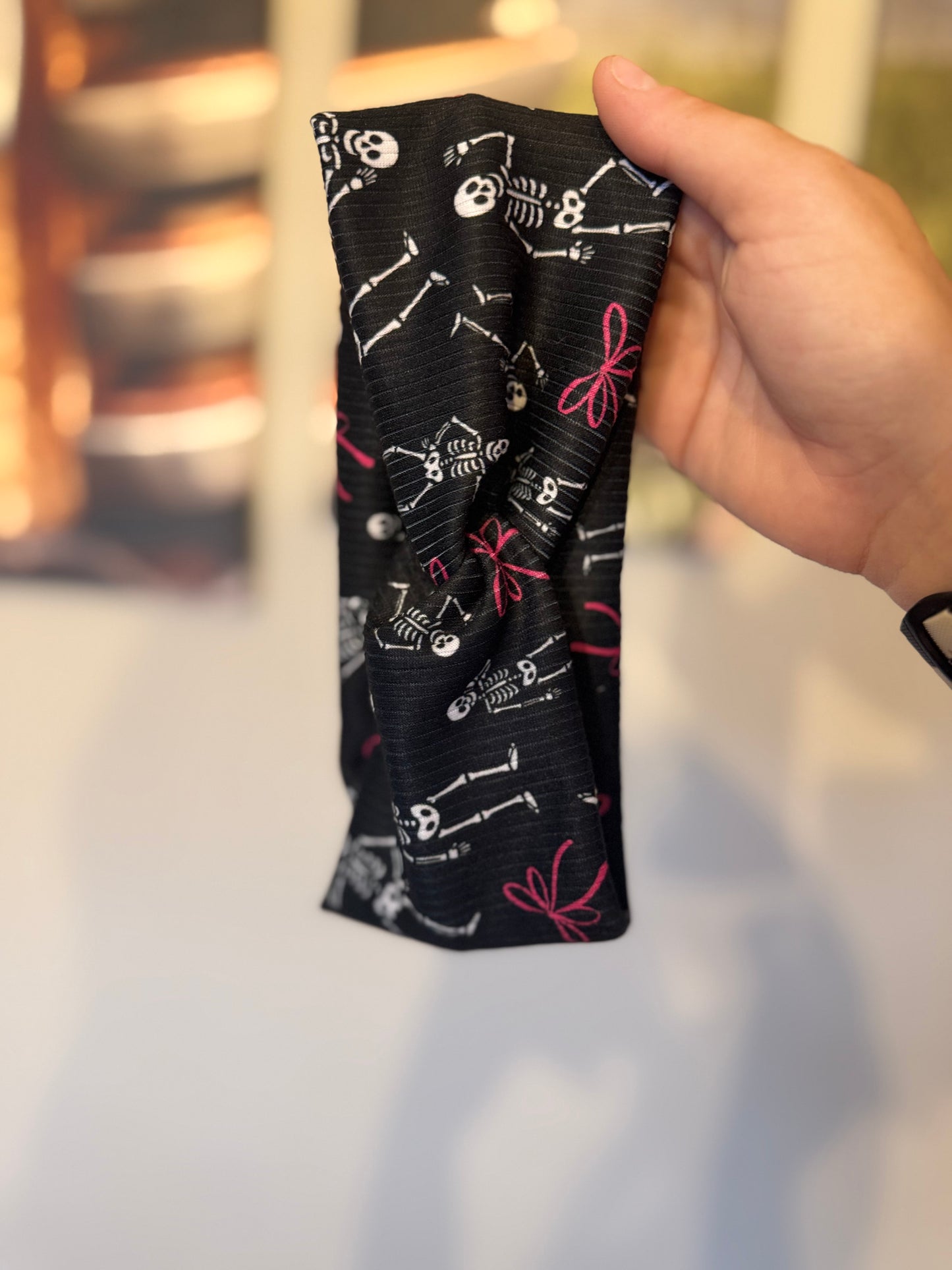 Hand the Skelly a Bow Headband