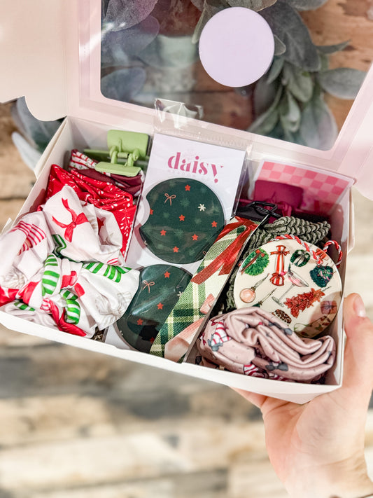 HOLLY JOLLY BOWS CHRISTMAS GIFT BOX