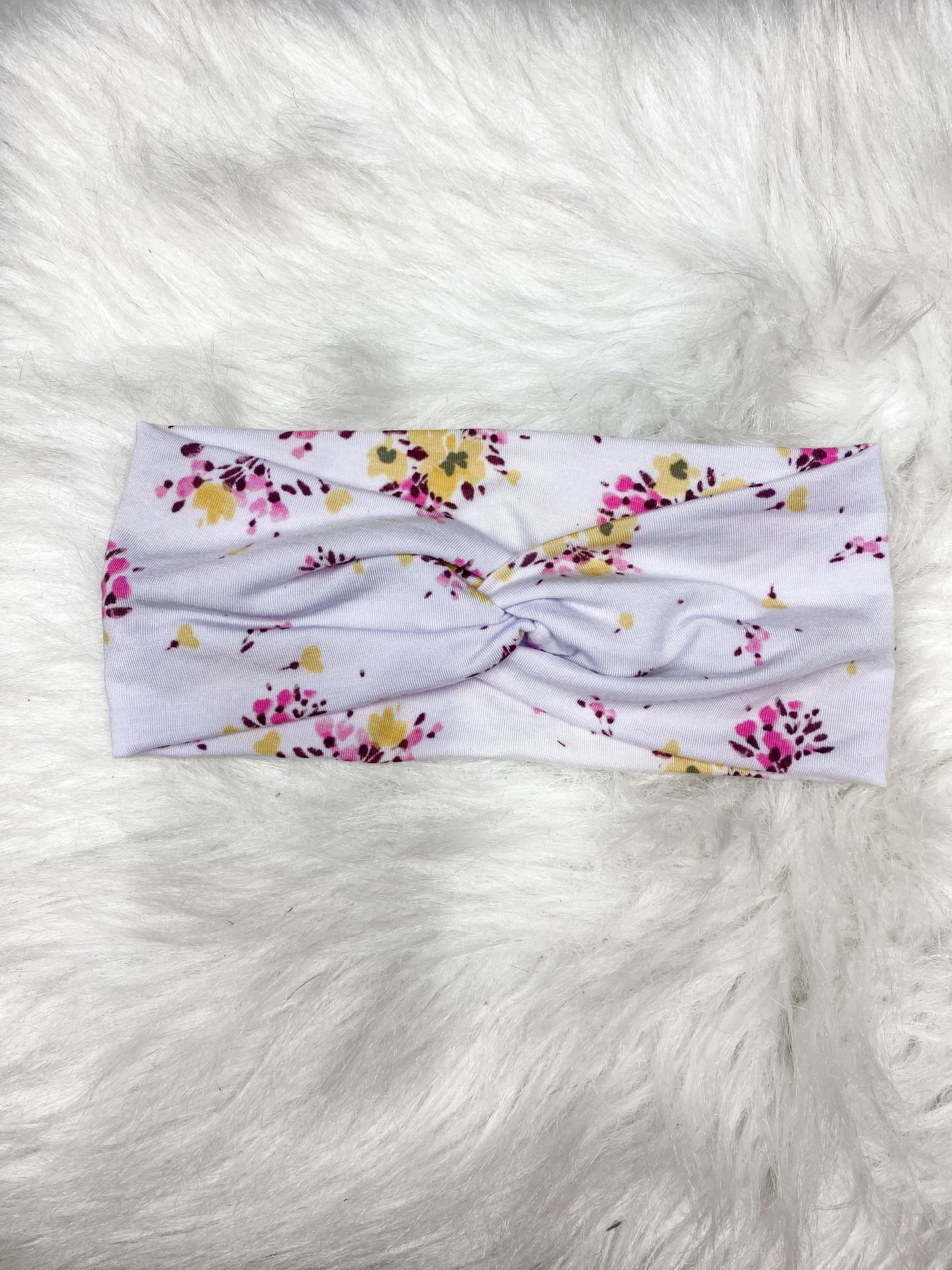 A Faint of Floral Headband