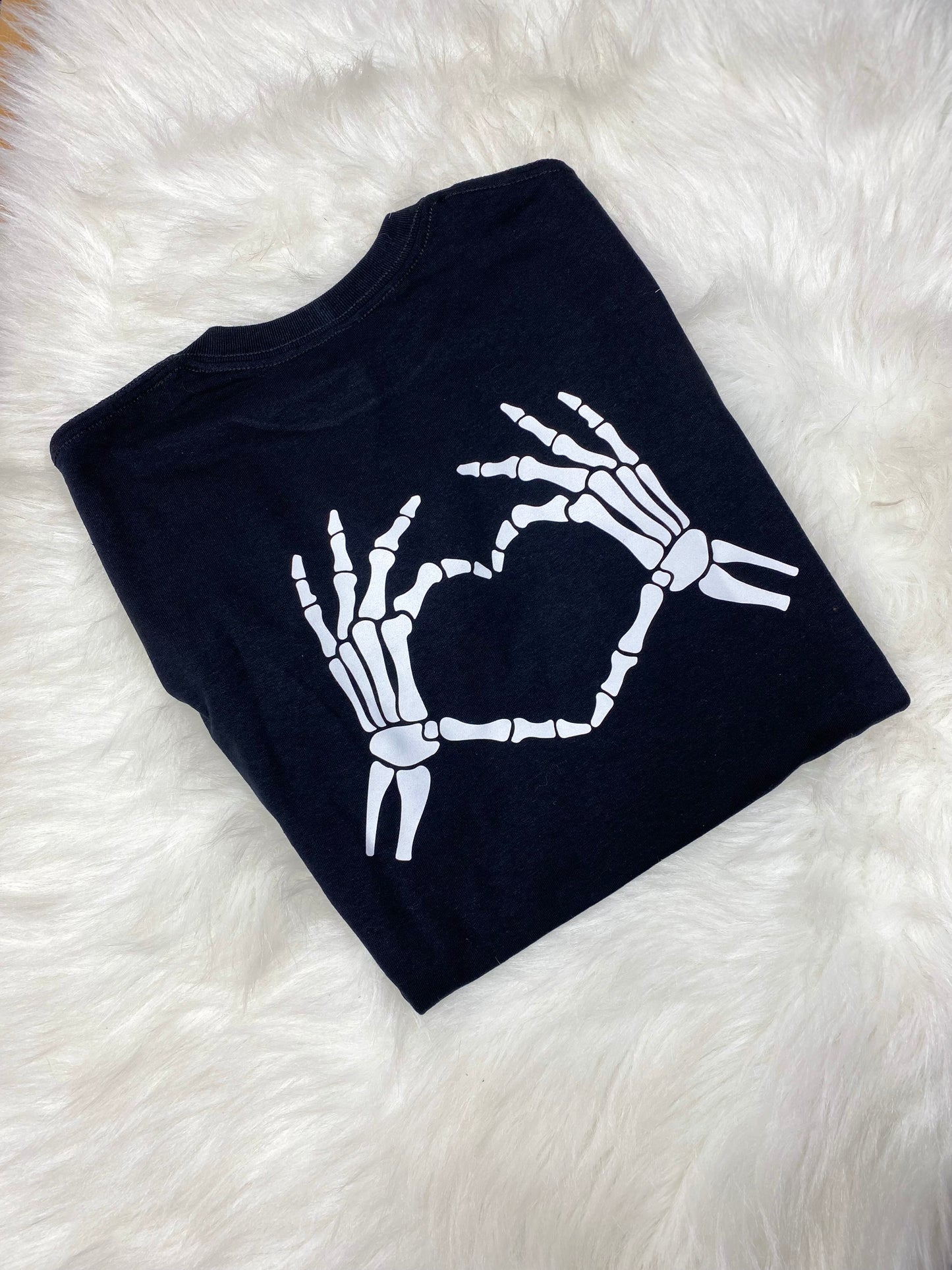 Love Hands Tee